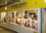 Pavers Shoes 737054 Image 1